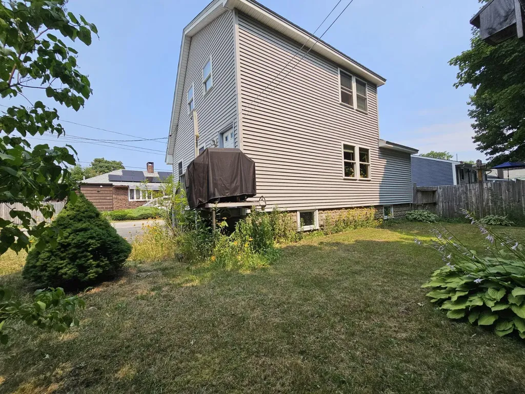 9 Home Street Sanford ME 04073