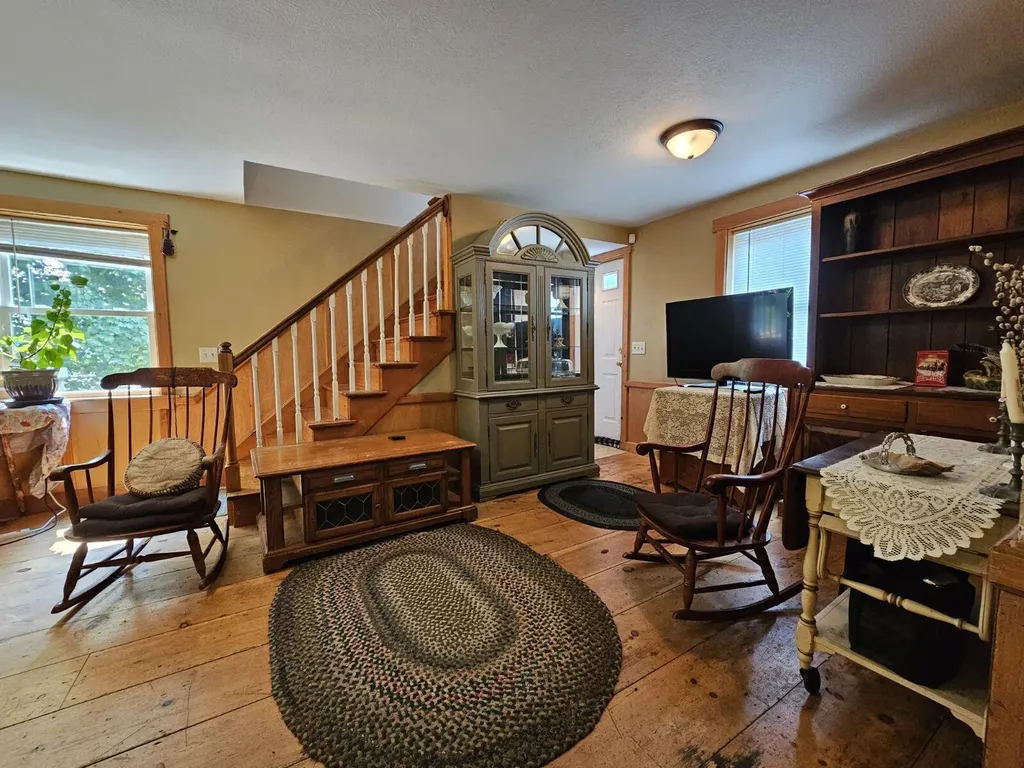 9 Home Street Sanford ME 04073