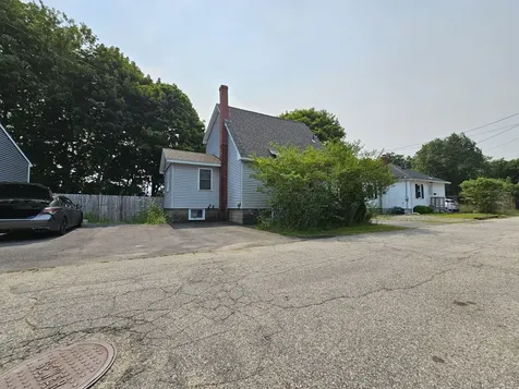 9 Home Street Sanford ME 04073