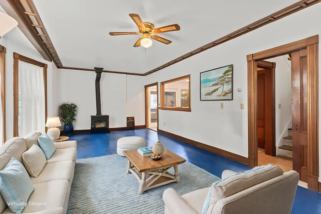 16 Eastern Avenue Boothbay Harbor ME 04538