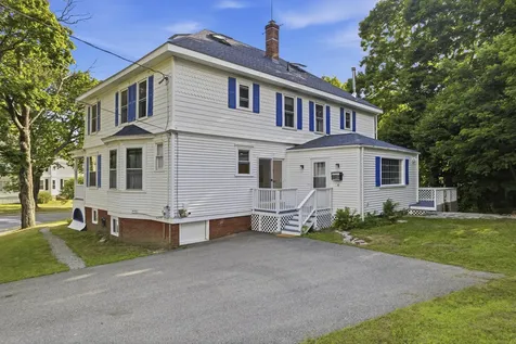 16 Eastern Avenue Boothbay Harbor ME 04538