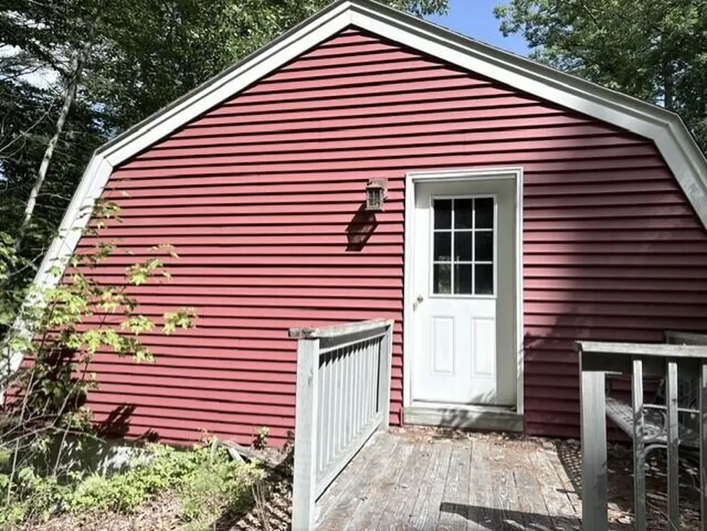 555 Townhouse Road Waterboro ME 04030