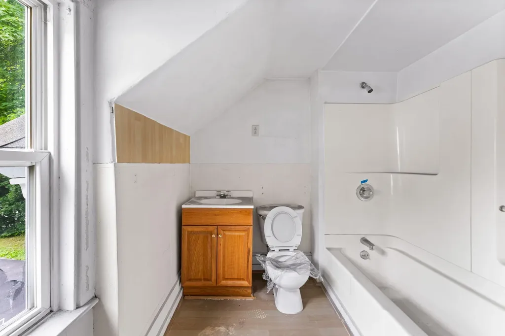 181 Ohio Street Bangor ME 04401