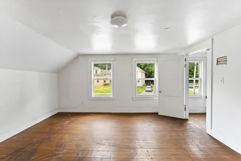 181 Ohio Street Bangor ME 04401