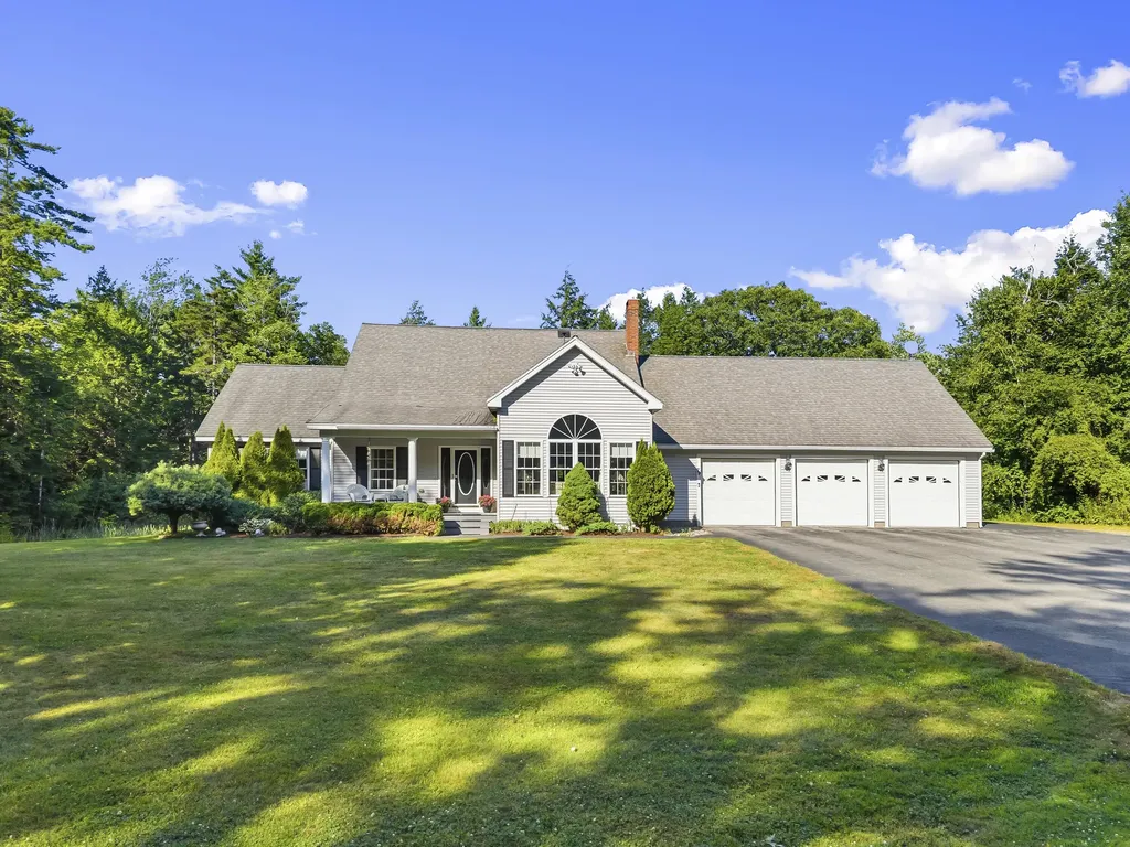 79 Beaver Pond Road Topsham ME 04086