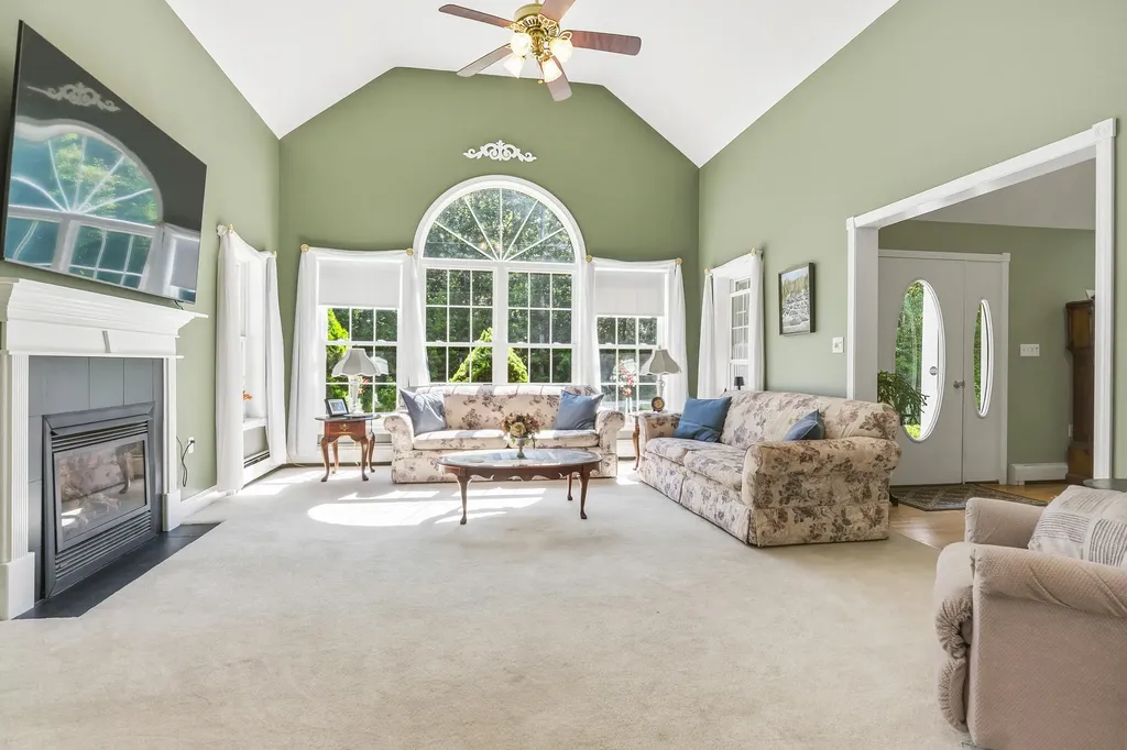 79 Beaver Pond Road Topsham ME 04086