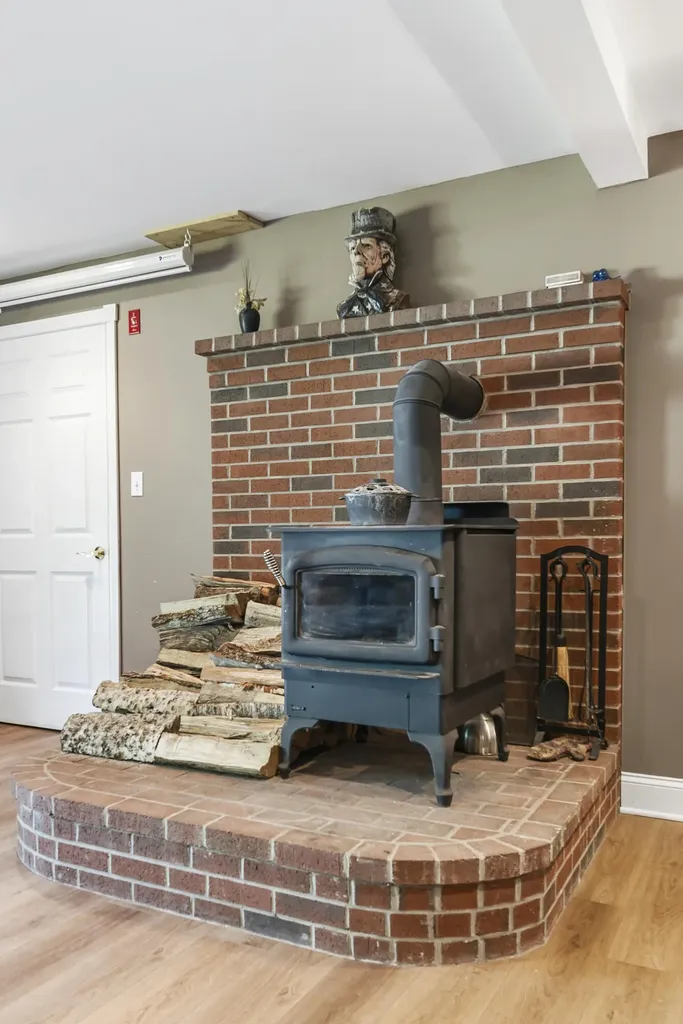 79 Beaver Pond Road Topsham ME 04086