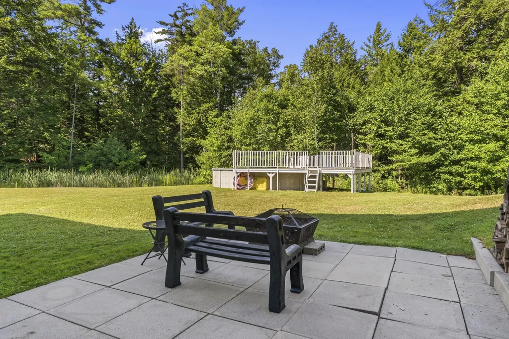 79 Beaver Pond Road Topsham ME 04086