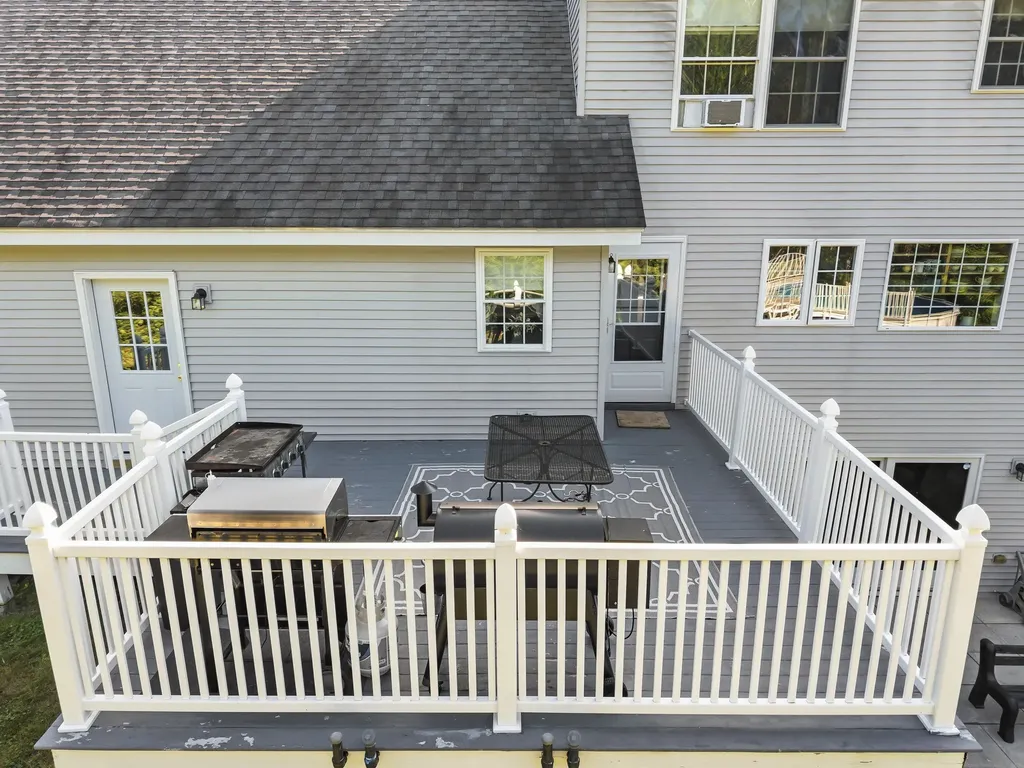79 Beaver Pond Road Topsham ME 04086