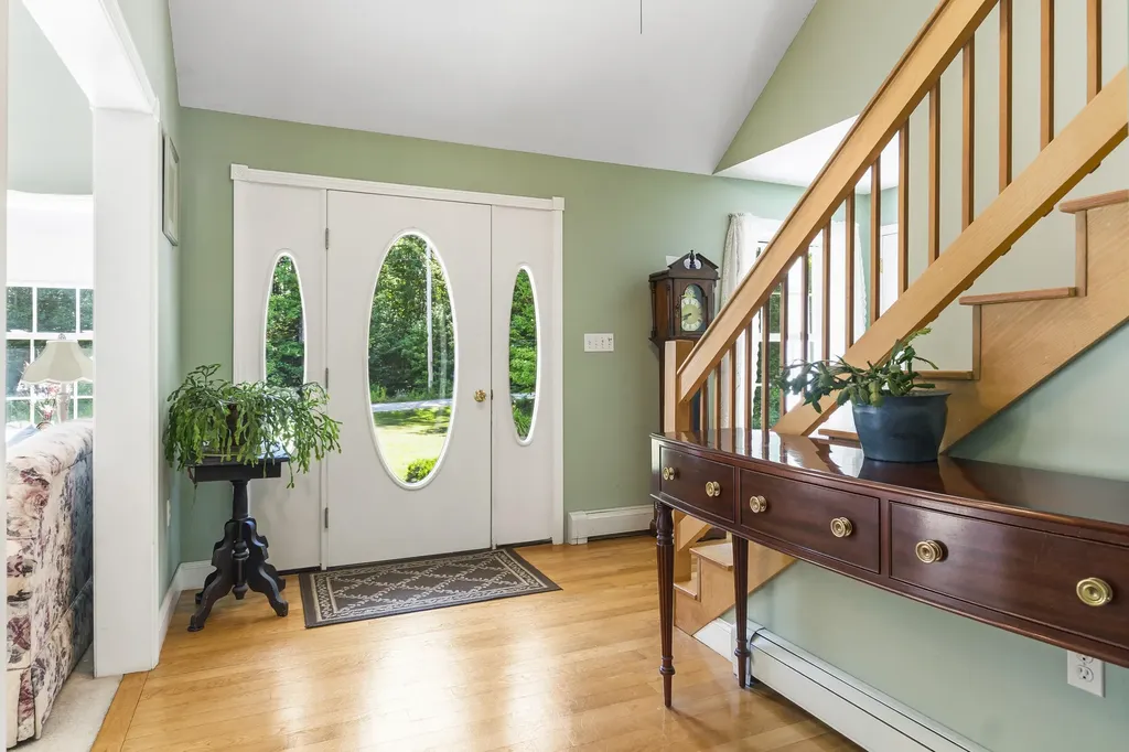 79 Beaver Pond Road Topsham ME 04086