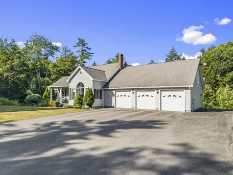 79 Beaver Pond Road Topsham ME 04086