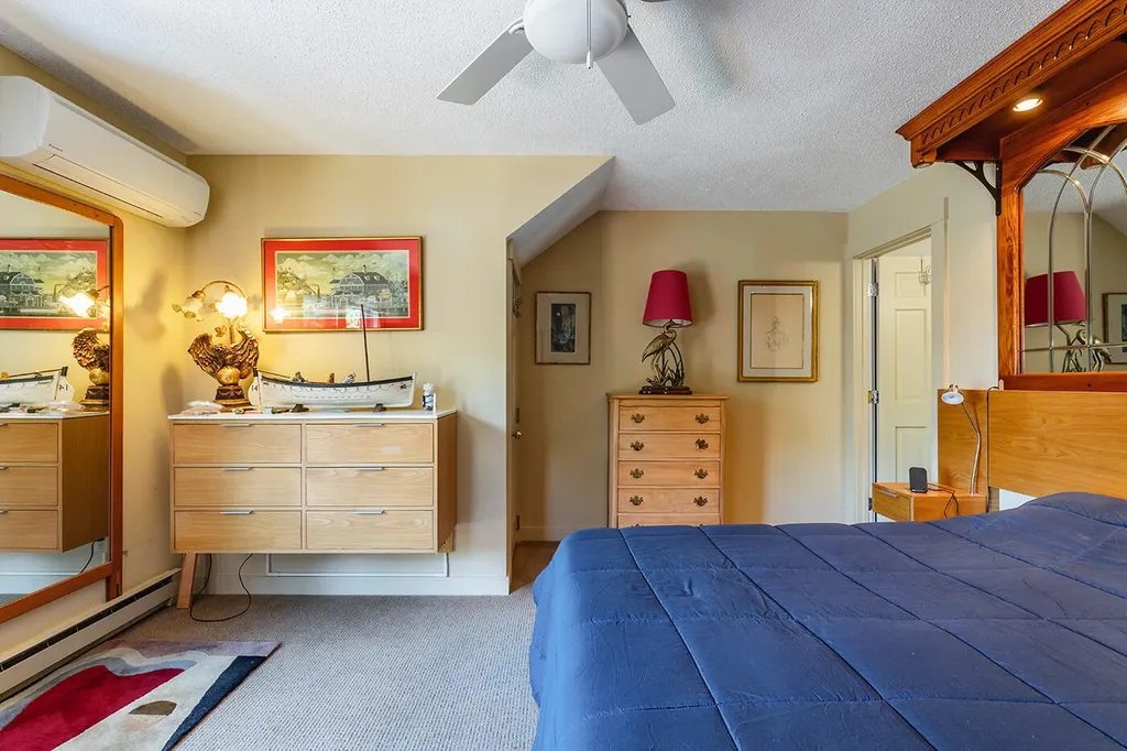 37 Harbor Drive Lincolnville ME 04849