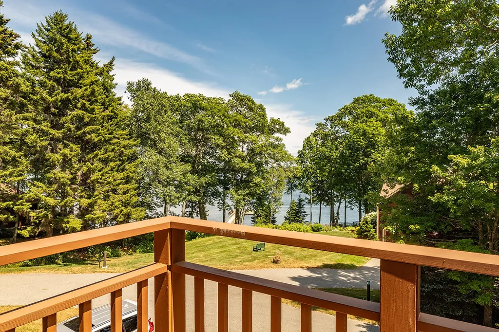 37 Harbor Drive Lincolnville ME 04849