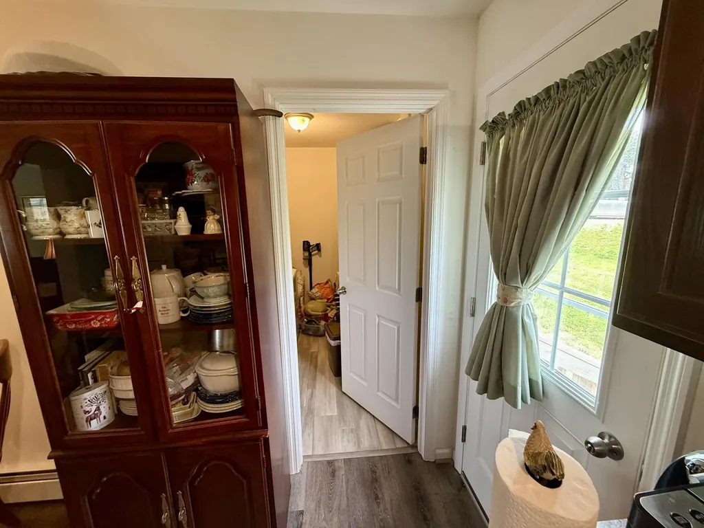 146 Federal Street Wiscasset ME 04578