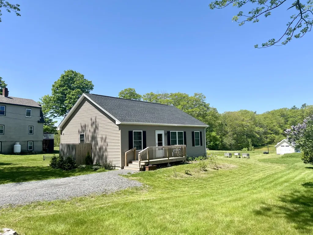 146 Federal Street Wiscasset ME 04578