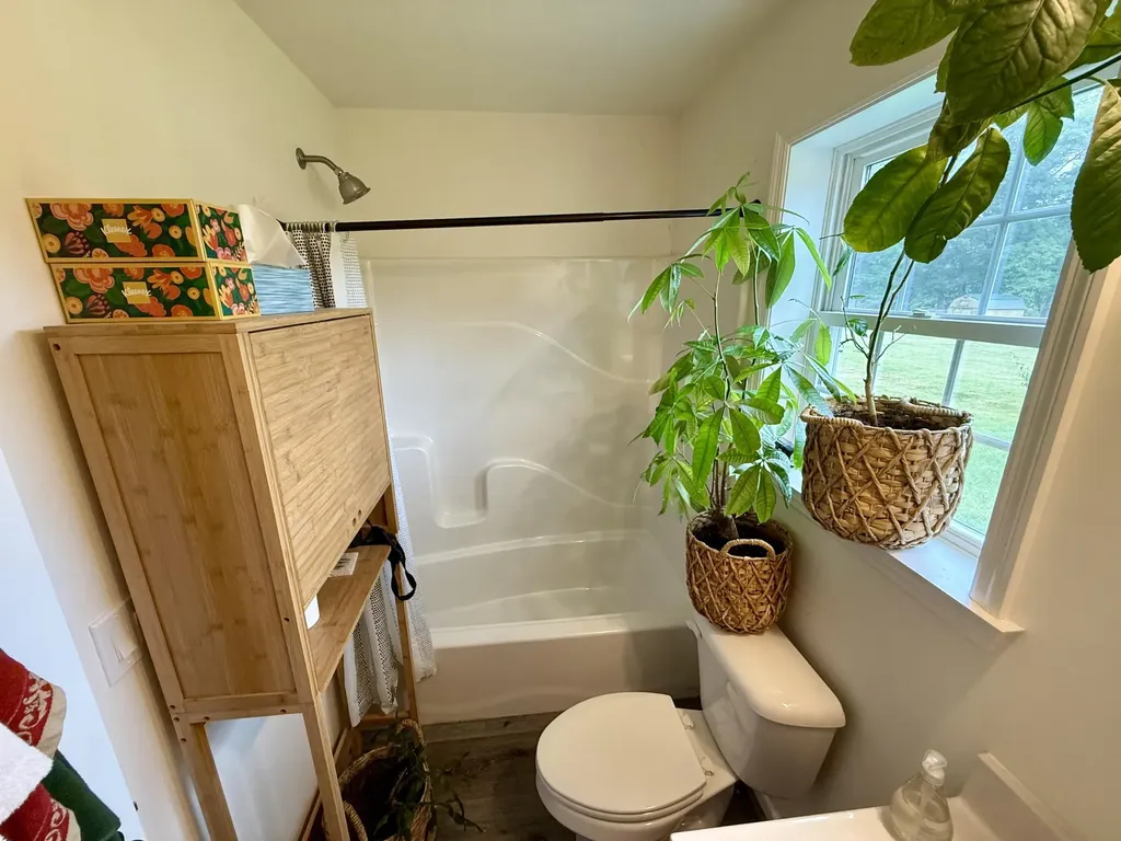 146 Federal Street Wiscasset ME 04578