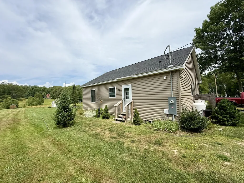 146 Federal Street Wiscasset ME 04578