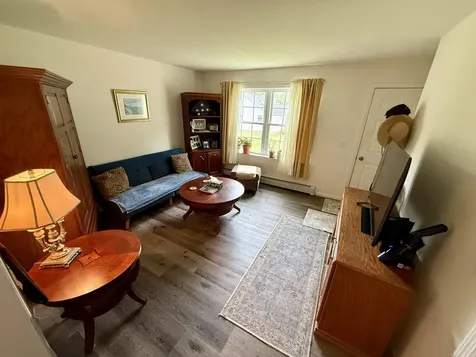 146 Federal Street Wiscasset ME 04578