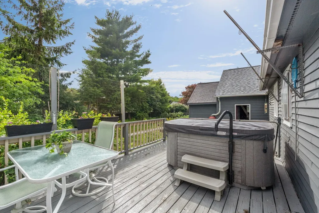 134 Lester Drive Portland ME 04103