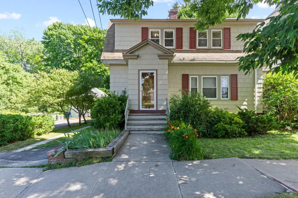 48 Belmont Street Portland ME 04101