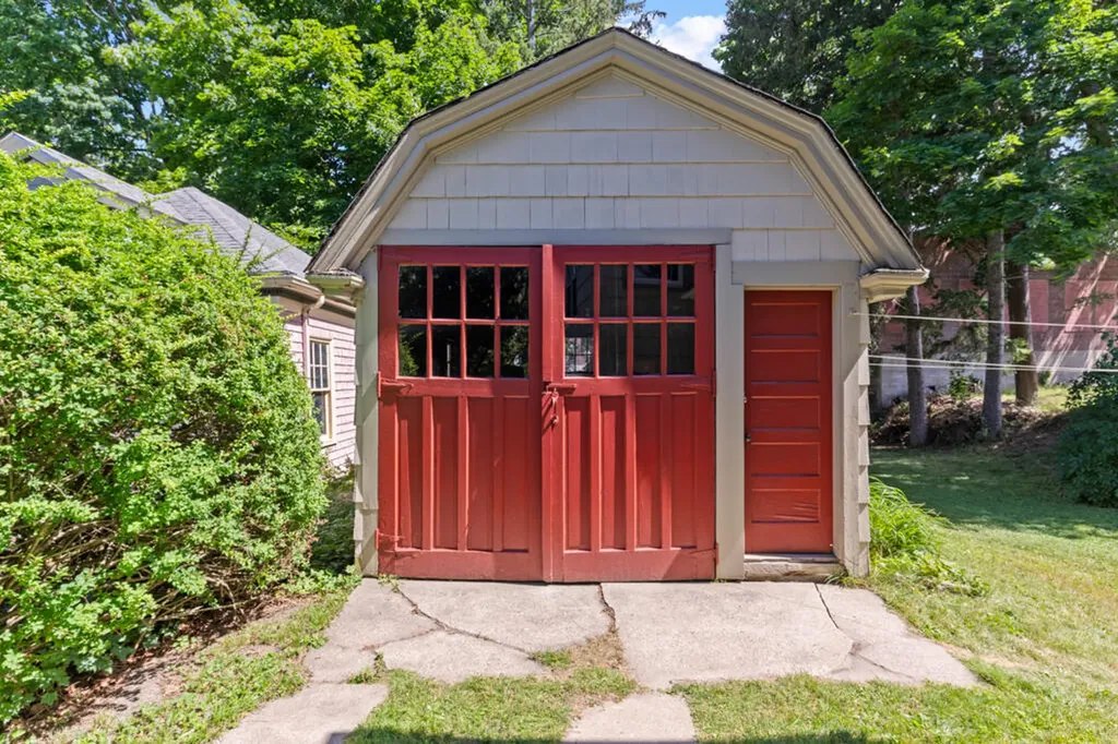 48 Belmont Street Portland ME 04101