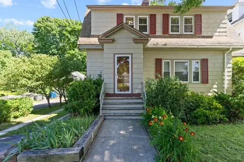 48 Belmont Street Portland ME 04101