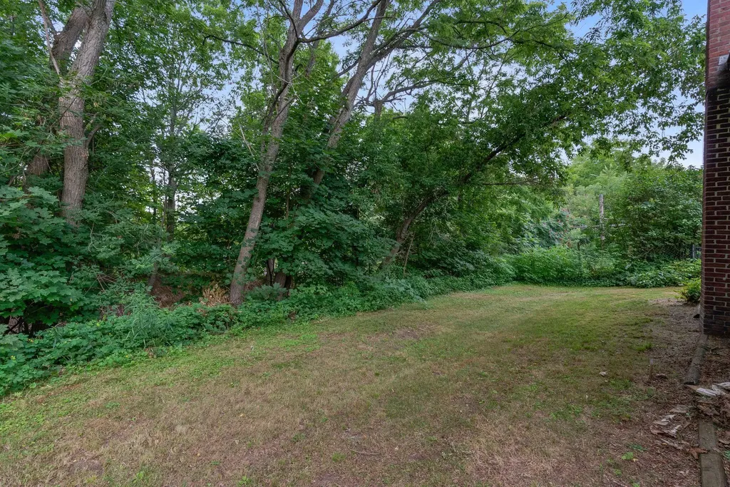 54 Edgemont Avenue Waterville ME 04901