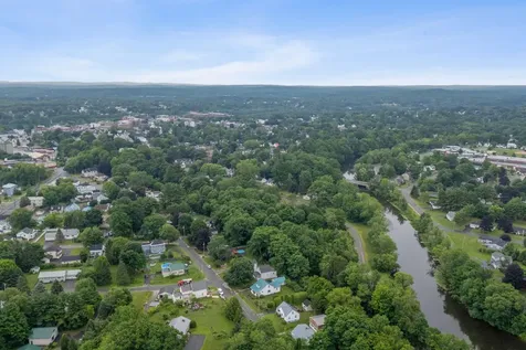 54 Edgemont Avenue Waterville ME 04901