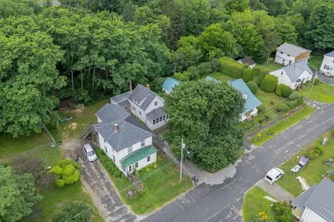 54 Edgemont Avenue Waterville ME 04901