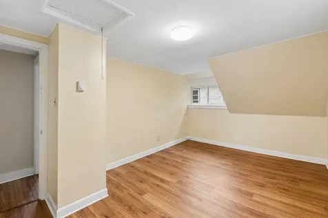 54 Edgemont Avenue Waterville ME 04901