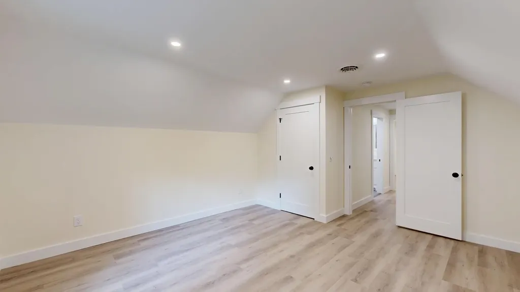 16 Snow Street Gardiner ME 04345