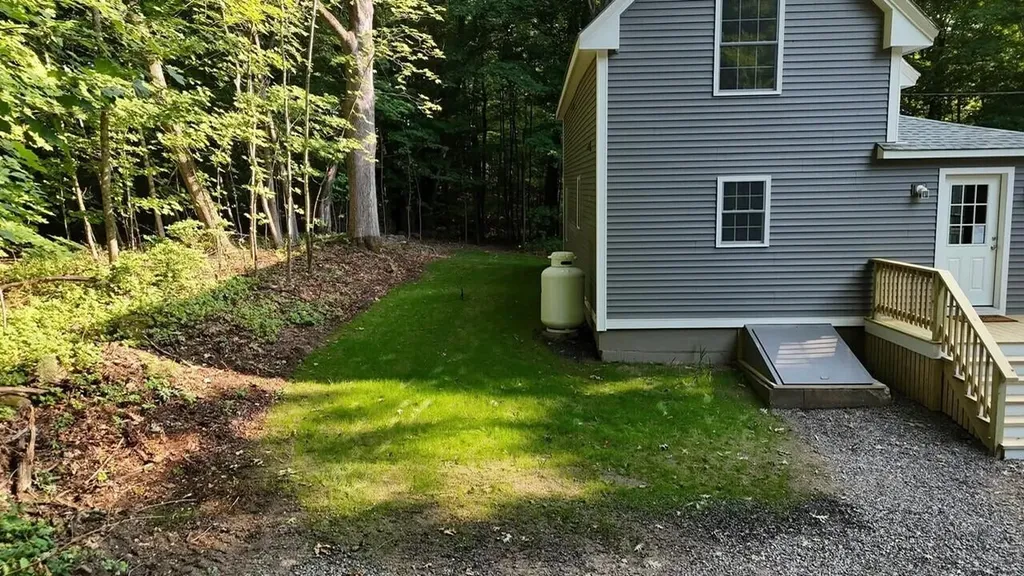 16 Snow Street Gardiner ME 04345