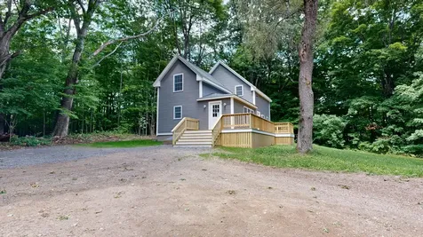 16 Snow Street Gardiner ME 04345