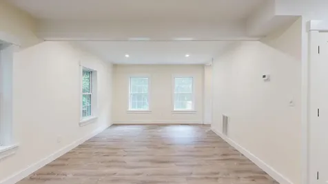 16 Snow Street Gardiner ME 04345