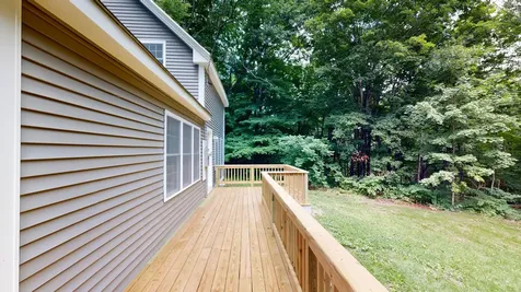 16 Snow Street Gardiner ME 04345