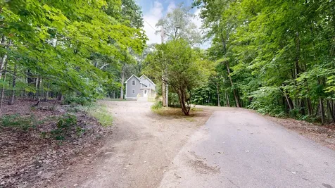 16 Snow Street Gardiner ME 04345
