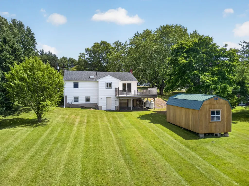 33 Sunset Street Thomaston ME 04861