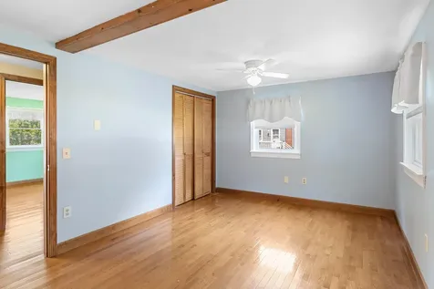 33 Sunset Street Thomaston ME 04861