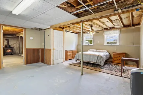 33 Sunset Street Thomaston ME 04861