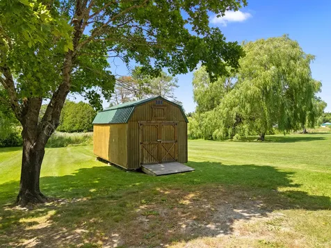 33 Sunset Street Thomaston ME 04861