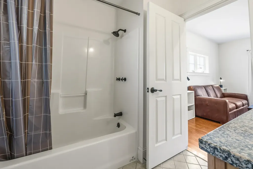 71 Village Way Edgecomb ME 04556