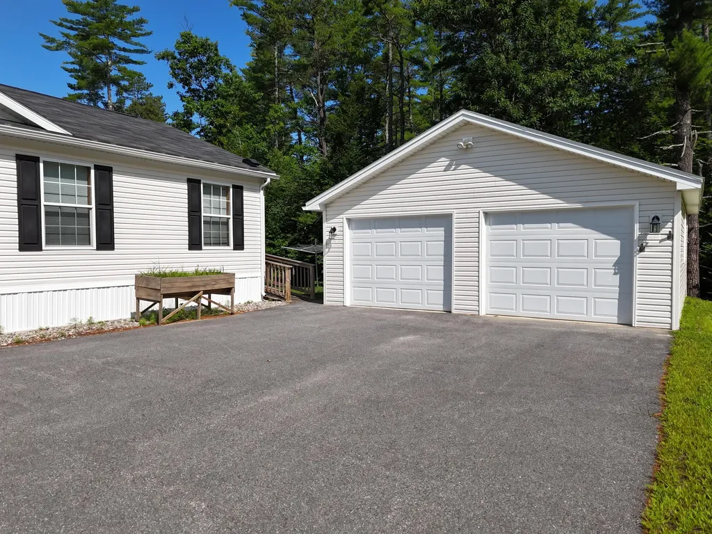 48 Red Oak Drive Turner ME 04282