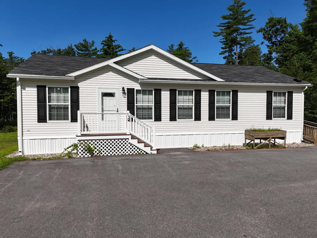 48 Red Oak Drive Turner ME 04282