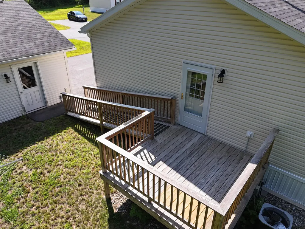 48 Red Oak Drive Turner ME 04282