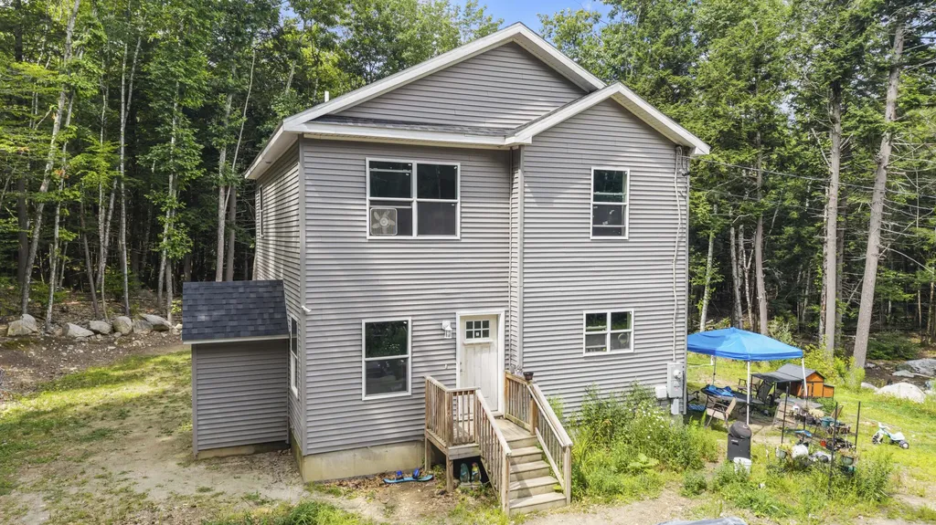 779 Bakerstown Road Poland ME 04274