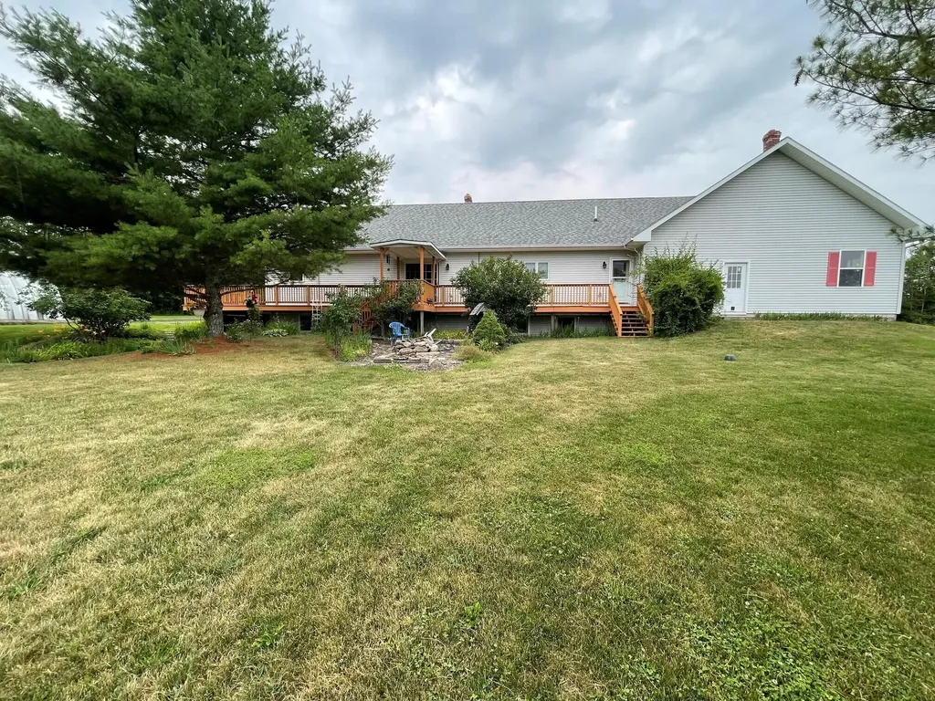 355 Williams Road Newport ME 04953
