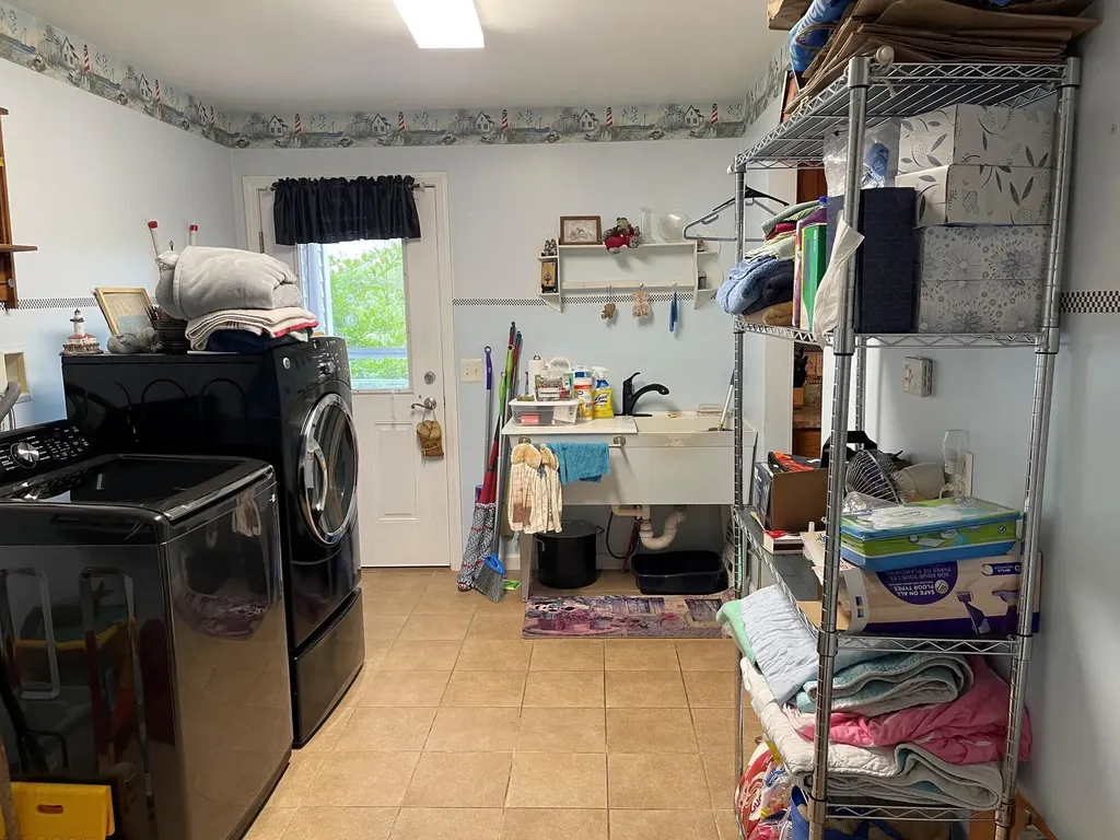 355 Williams Road Newport ME 04953