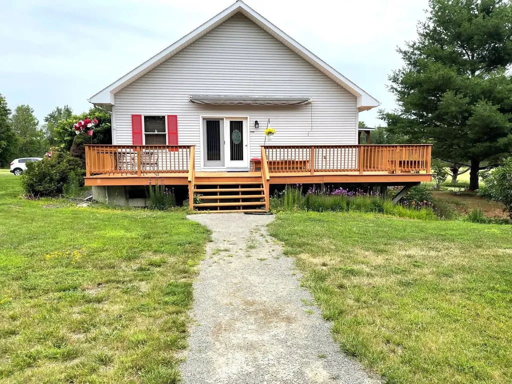355 Williams Road Newport ME 04953
