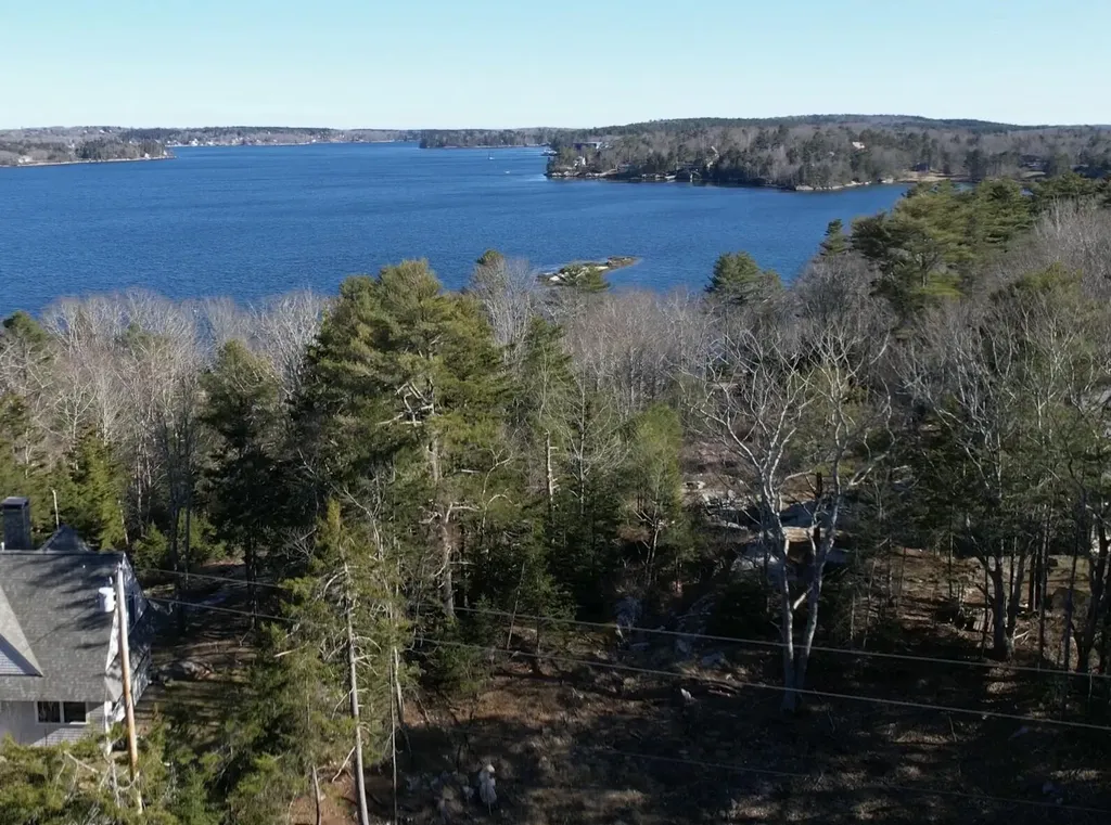 41 Bens Landing Road Boothbay ME 04537