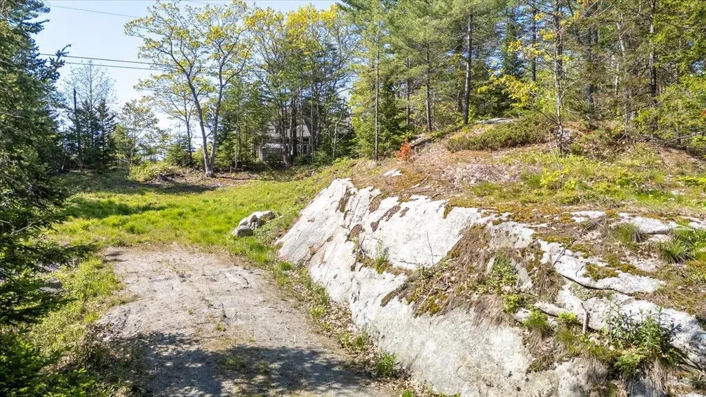 41 Bens Landing Road Boothbay ME 04537